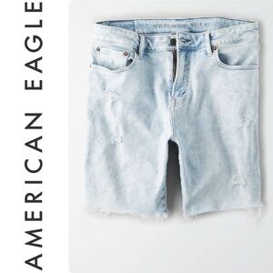 EUC {AMERICAN EAGLE} Men’s Airflex Athletic Denim Shorts, Light Vintage, 33